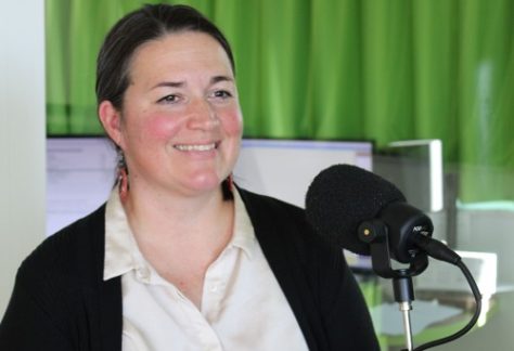 2024_12_05-radijska-oddaja-vsi-sosedje-neda-kajfez-ambrozic-mepi-500px